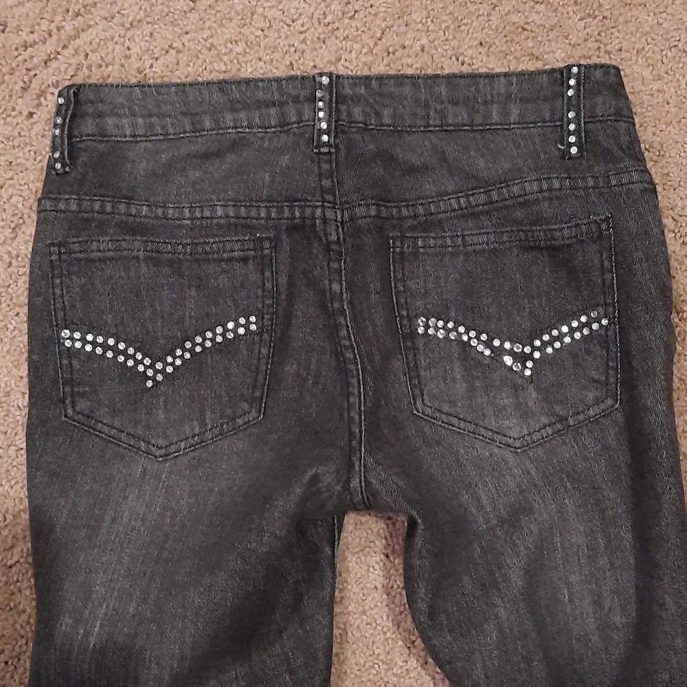 Jeans - Picture 2 of 3